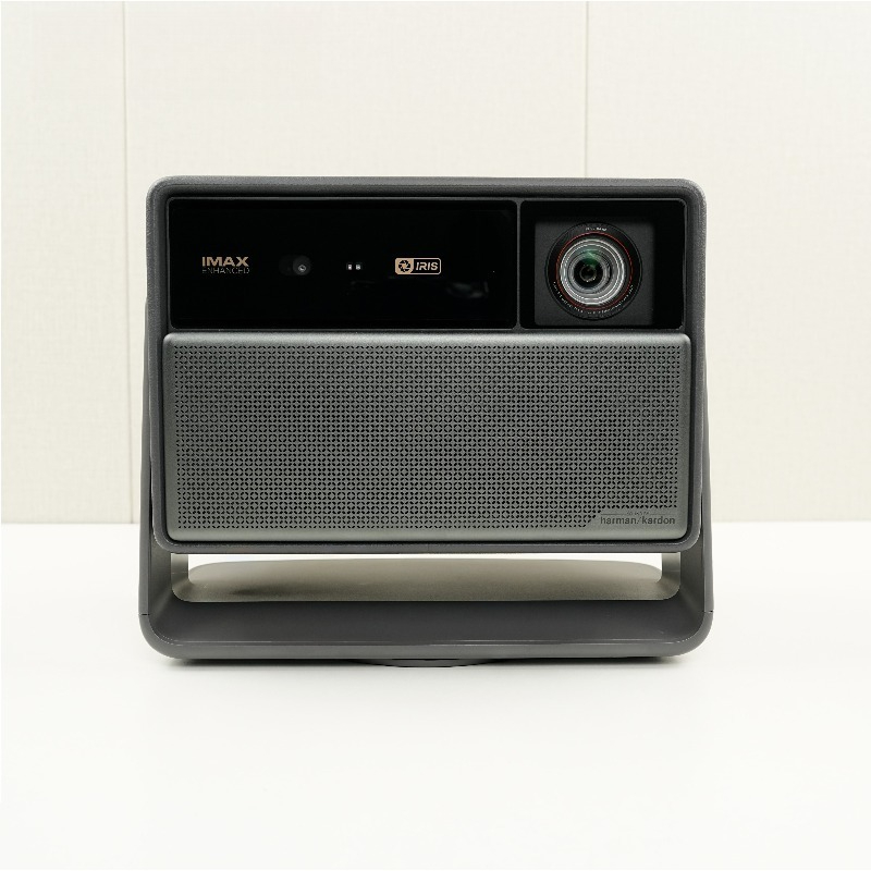 Max 4K UHD-projector 6800 ISO  - Home Cinema Harman Kardon recensie en prijs